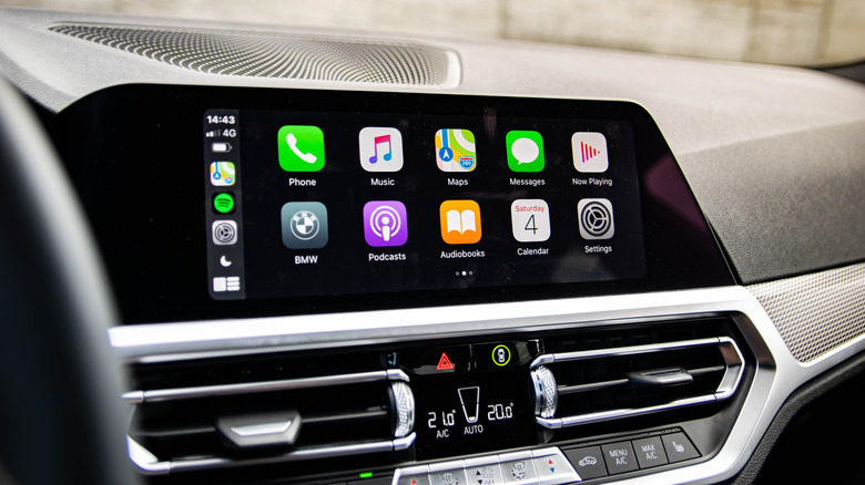 Apple CarPlay on infotainment screen