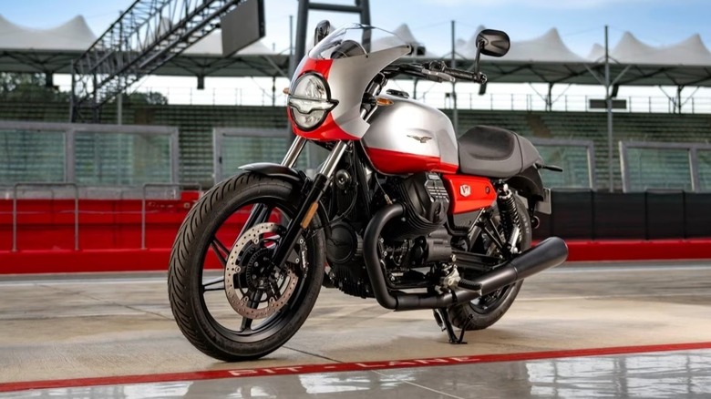 Moto Guzzi Stone Corsa