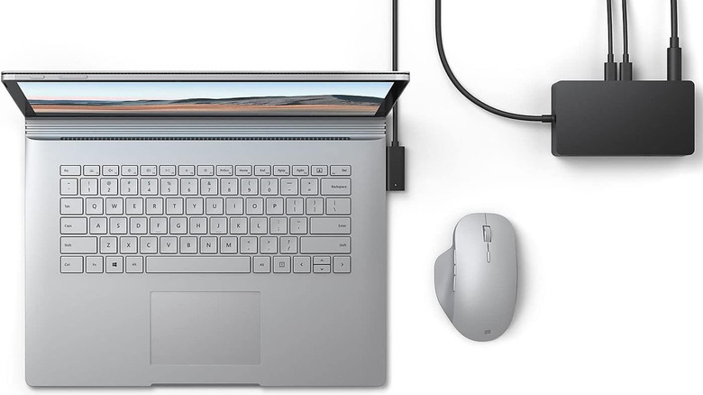 Microsoft Surface Dock 2