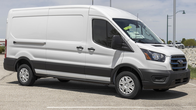 white ford etransit