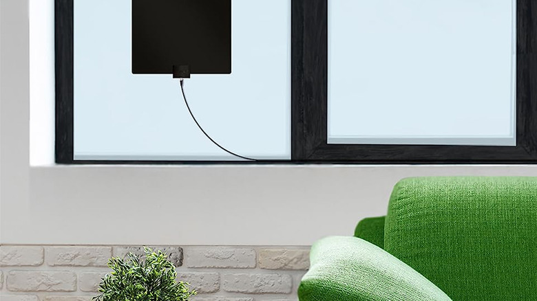 mounted Mohu TV antenna