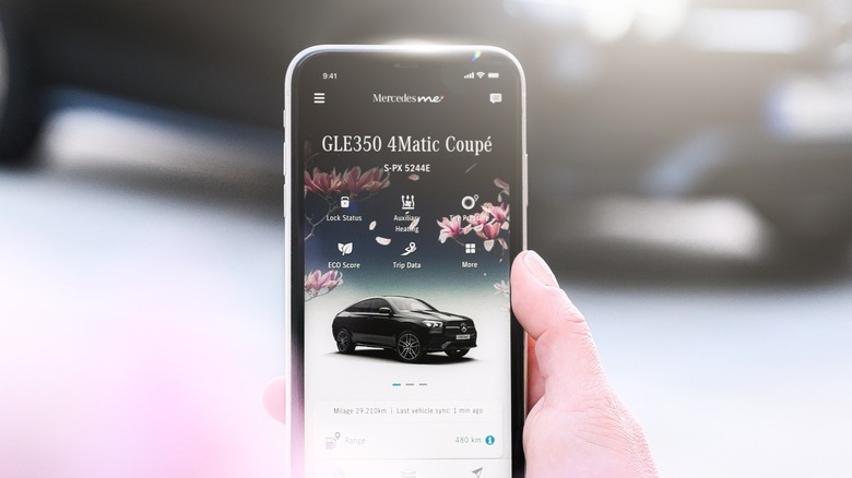 Mercedes Me app on screen