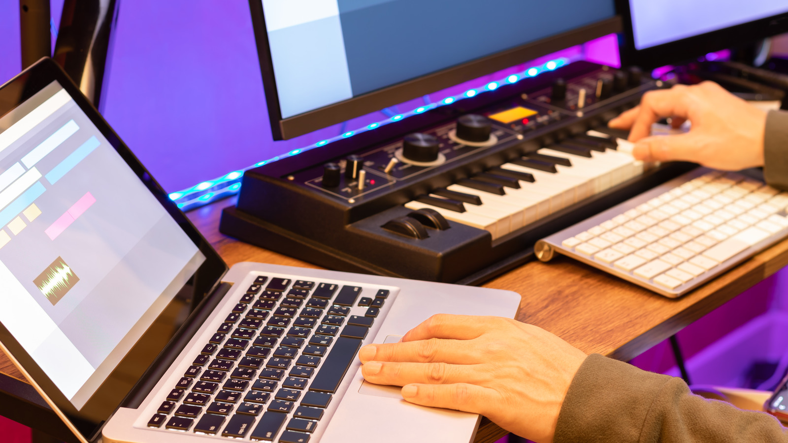 5 Of The Best MIDI Controllers For Beginners