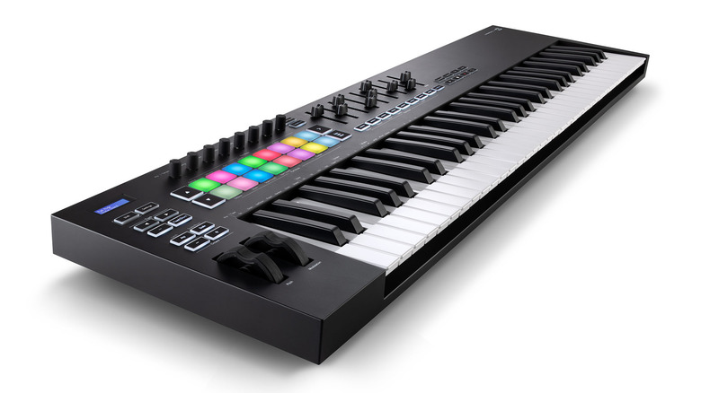 Novation Launchkey 61 MK3