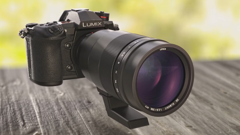 Lumix G9 II hero image