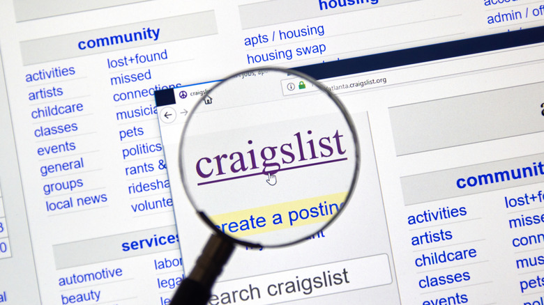 Craigslist webpage under magnifying glass