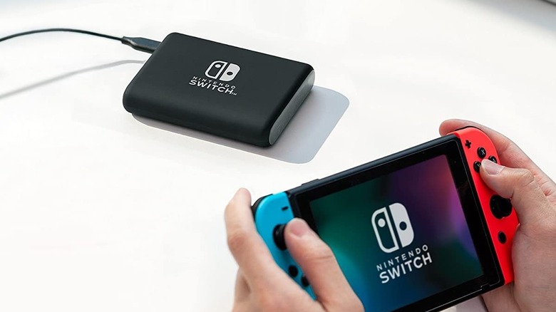 Anker PowerCore 2100 & Switch