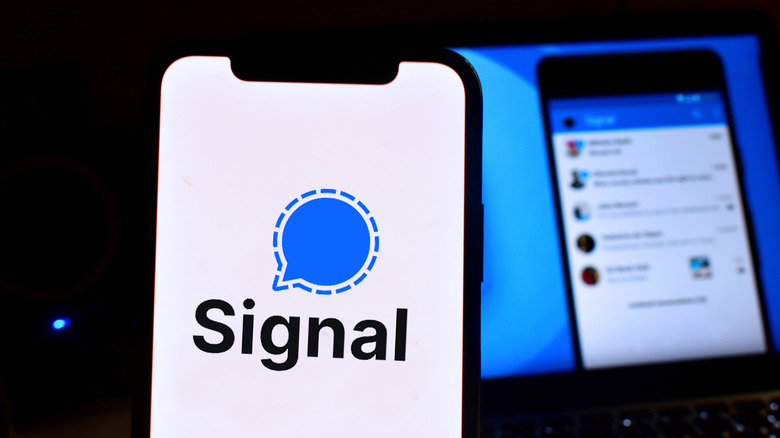 Signal messaging app on a smartphone 