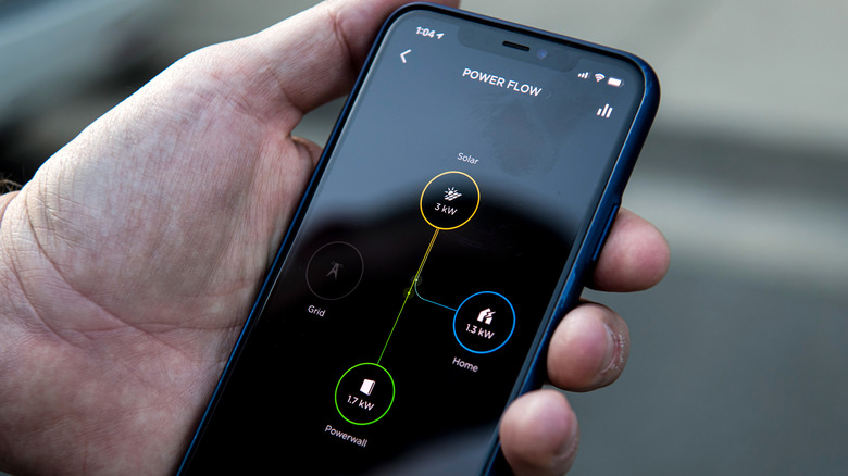 Tesla Powerwall app on phone