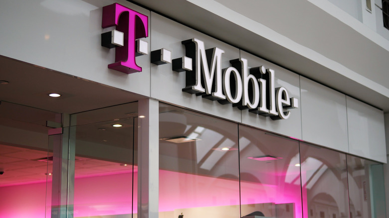 T-Mobile storefront