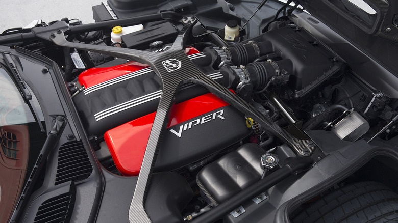 2016 Dodge Viper engine