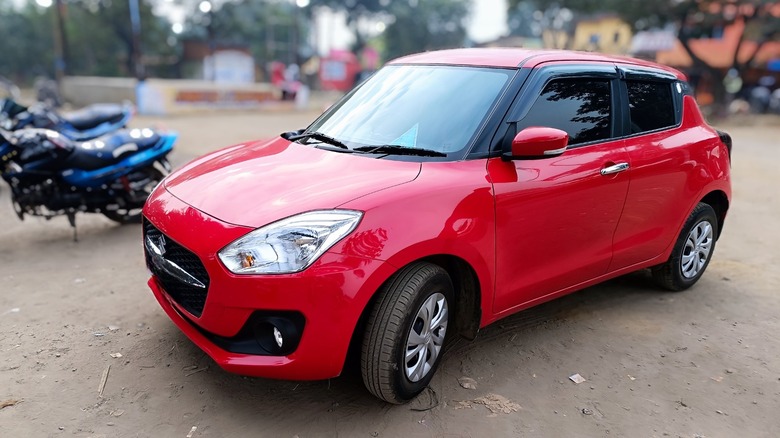 Maruti Suzuki Alto K10 parked dirt