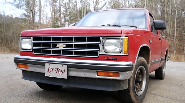 1985 Chevy S10 parked front end