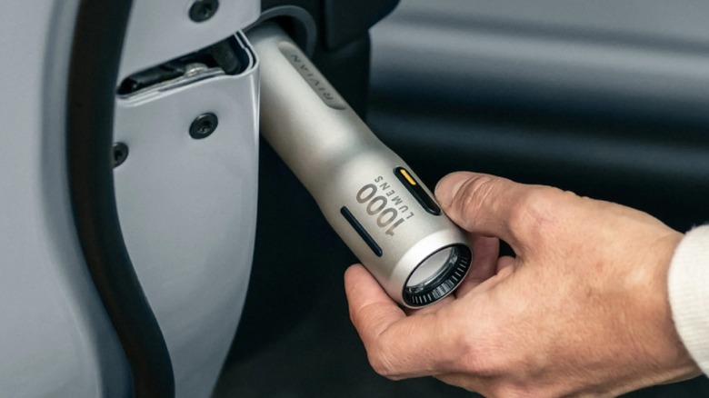 Rivian R1S flashlight