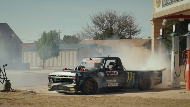 Hoonitruck drifting