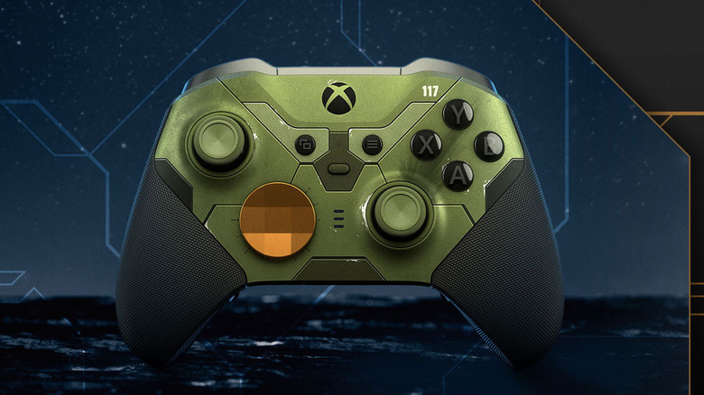 The Halo Infinite Limited Edition Elite controller.