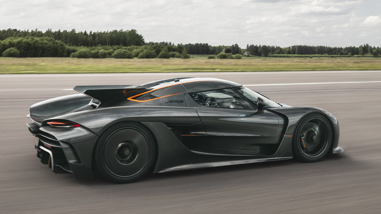 Koenigsegg Jesko Absolut on racetrack