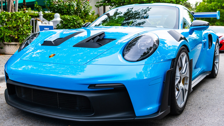 Blue Porsche 911 with wing