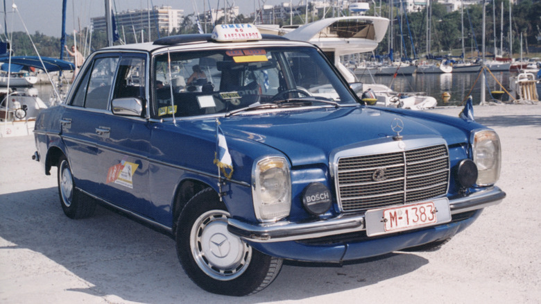 Mercedes 240d taxi