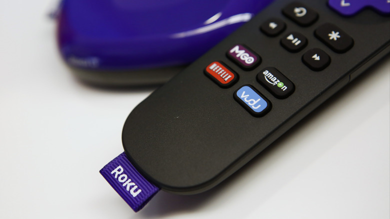 Roku device with simple remote