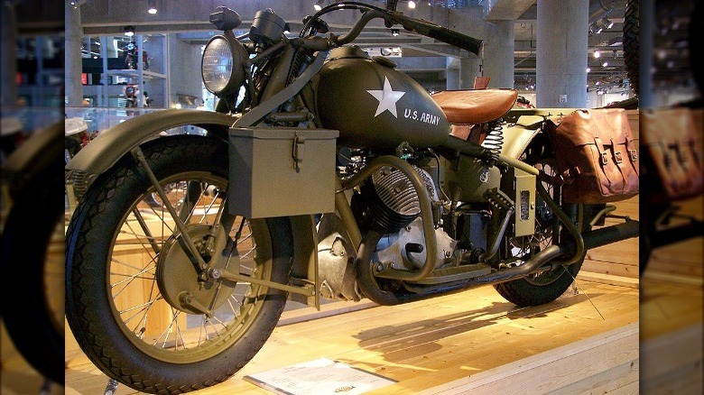 An Indian 841 on display