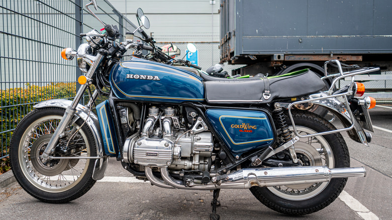 Honda GL1000 Gold Wing parked blue