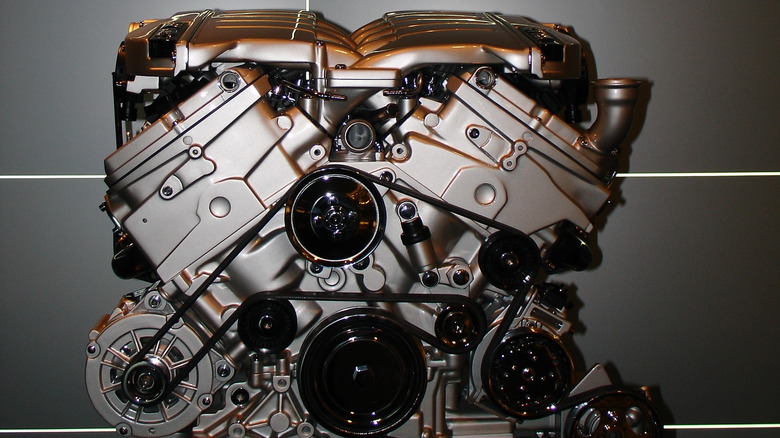 Volkswagen W12 engine teardown display