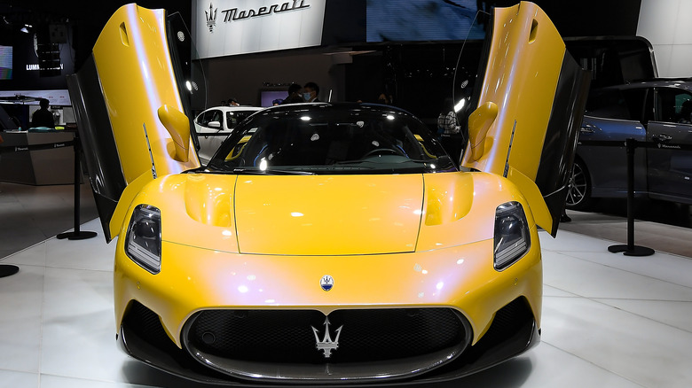 Maserati MC20