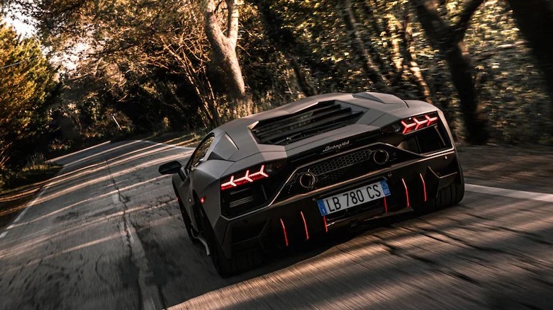 Lamborghini aventador Ultimae on road