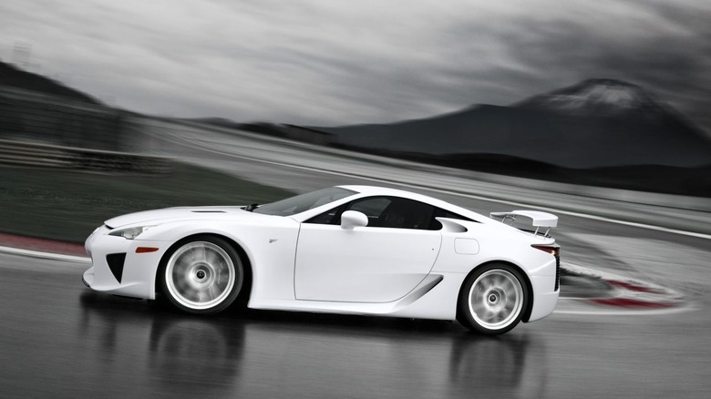 Lexus LFA