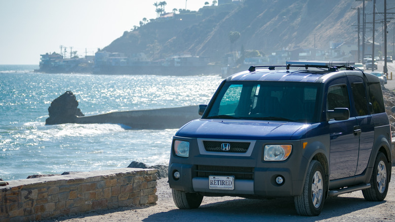 silver 2011 honda element