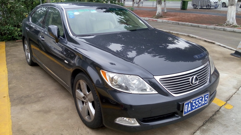 Lexus LS460 parked 