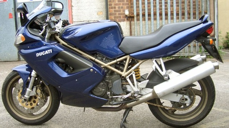 Ducati ST4