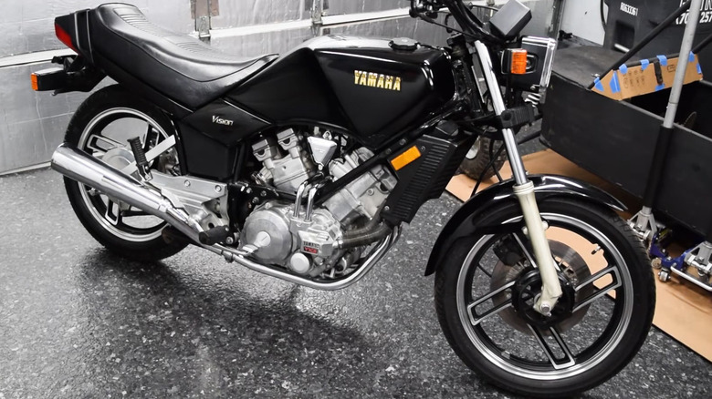 yamaha xz 550 motorcycle