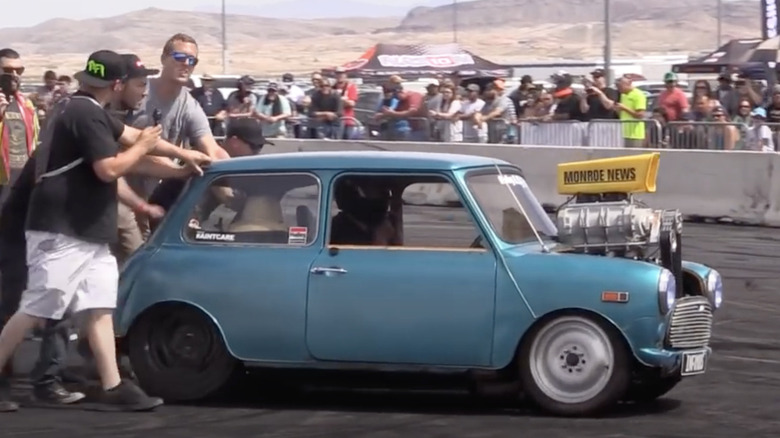 LS-powered Mini on track