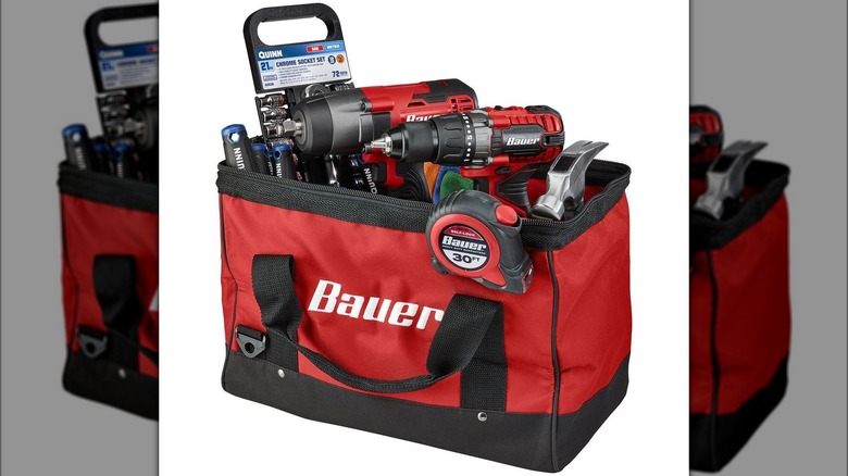 Bauer 16-inch tool bag