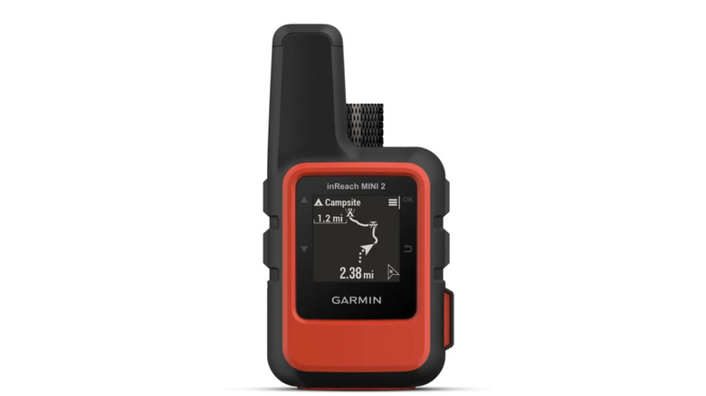 Garmin inReach Mini 2 displaying navigation route