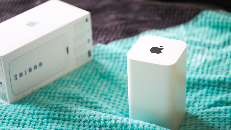 AirPort Time Capsule with box