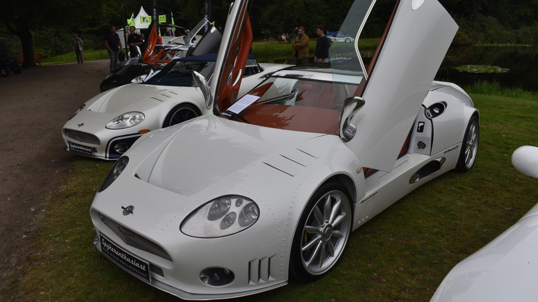 White Spyker C8 with doors open