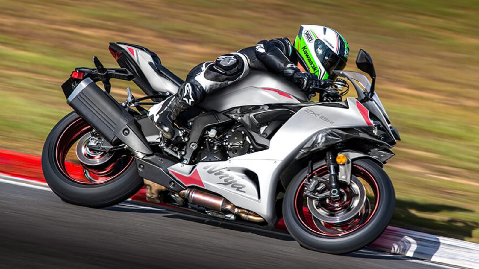 5 Reasons Why Kawasaki's Ninja ZX-6R Is Such An Expensive Motorcycle