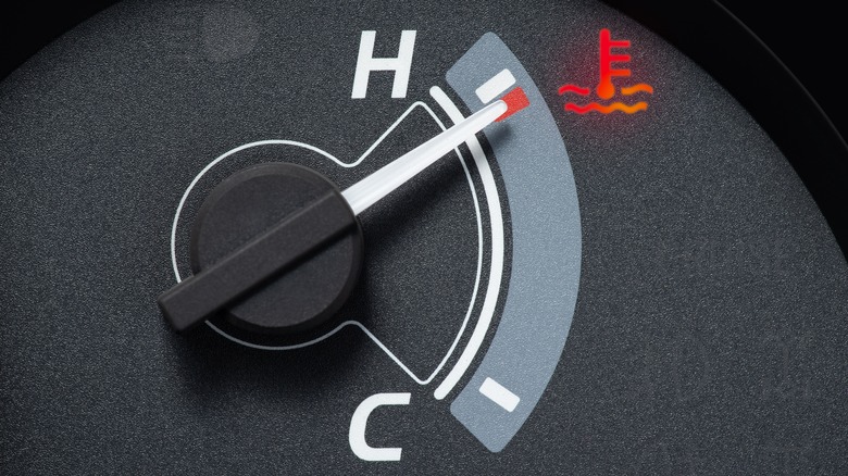 5 Reasons Why Your Engine Temperature Warning Light May Be On