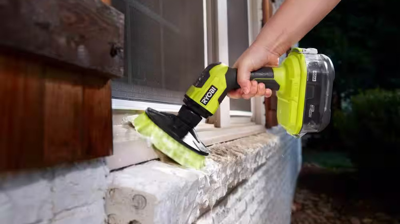 Ryobi power scrubber