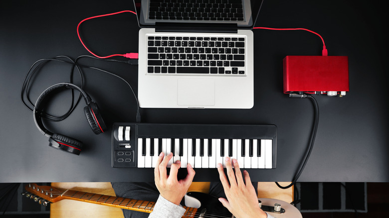 MIDI keyboard attached to audio interface