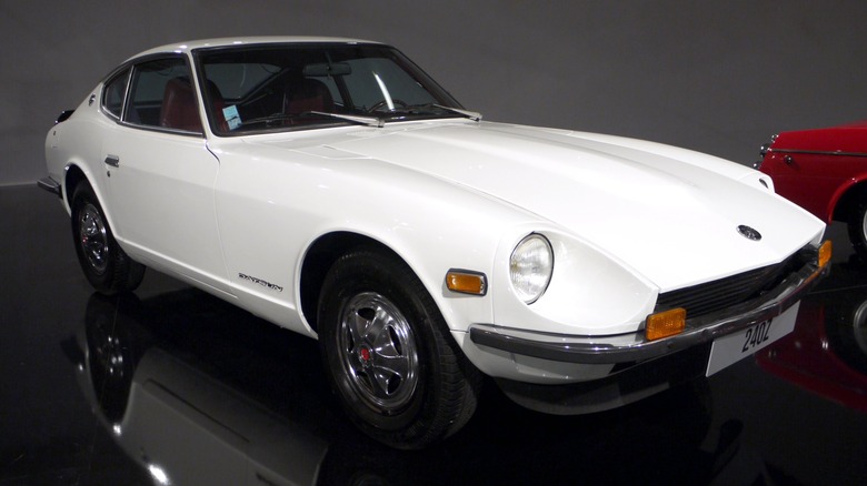 white Datsun 240Z