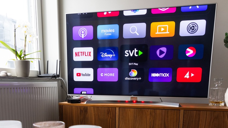 Smart TV with various apps