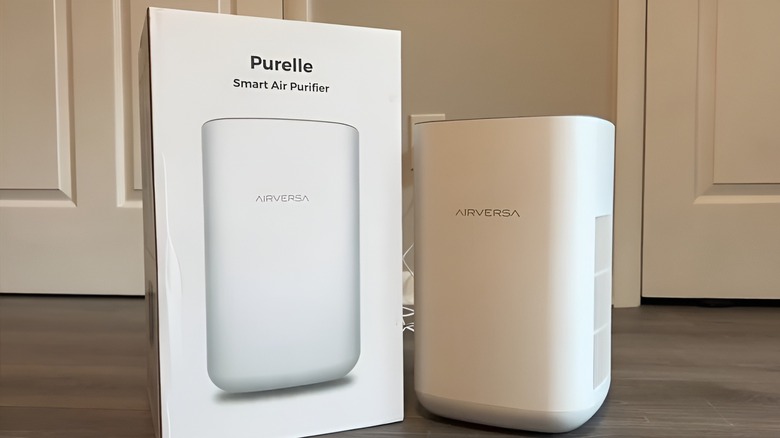 Airversa purifier next to box