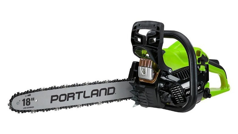 Portland 42cc gas-powered chainsaw