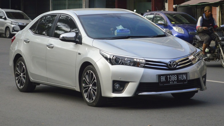 2019 Toyota Corolla on street