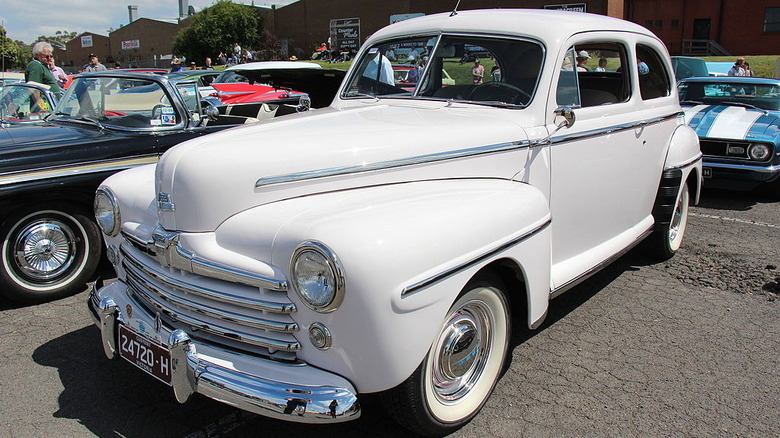 1948 Ford Super Deluxe Tudor