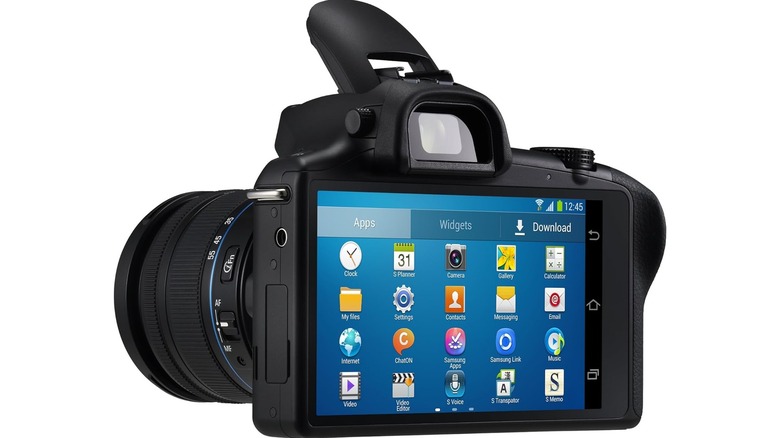 Samsung Galaxy NX camera